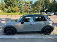 Usado Mini Cooper 136 HP (100 kW) 2017 Cinzento Citadino