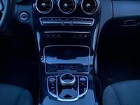 Usata Mercedes C180 156 CV (114 kW) 2019 Blu Station wagon