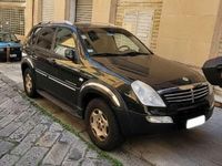 Usata Ssangyong (KGM) Rexton 165 CV (121 kW) 2006 Nero SUV