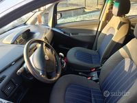 Usata Lancia Musa 77 CV (56 kW) 2009 Blu Monovolume