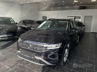 Usata VW T-Roc Life 116 CV (85 kW) 2023 Nero SUV