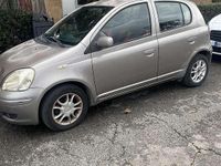 Usata Toyota Yaris 75 CV (55 kW) 2004 Berlina