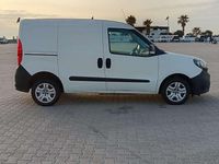 Usata Fiat Doblò 95 CV (69 kW) 2020 Bianco Monovolume