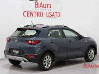 Usata Kia Stonic Style 101 CV (74 kW) 2019 Blu/azzurro SUV