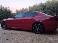 Usata Alfa Romeo Giulia Super 200 CV (147 kW) 2017 Rosso Berlina
