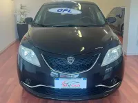Usata Lancia Ypsilon Gold 69 CV (50 kW) 2017 Nero Utilitaria