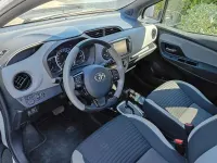 Usata Toyota Yaris Hybrid Edition 73 CV (53 kW) 2017 Bianco Berlina