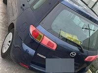 Usata Mazda 2 75 CV (55 kW) 2002 Blu Monovolume