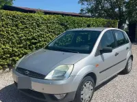 Usata Ford Fiesta 75 CV (55 kW) 2003 Utilitaria