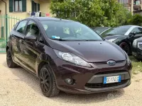 Usata Ford Fiesta Titanium 68 CV (50 kW) 2011 Grigio Berlina