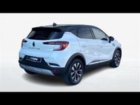 Usata Renault Captur Techno 101 CV (74 kW) 2023 Bianco SUV