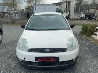 Usata Ford Fiesta 68 CV (50 kW) 2010 Bianco Furgone