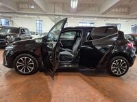 Usata Renault Clio V Techno 91 CV (66 kW) 2024 Nero etoile metallizz. Berlina