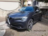 Usata Alfa Romeo Stelvio Executive 210 CV (154 kW) 2019 Grigio SUV