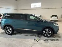 Usata Peugeot 5008 Active 120 CV (88 kW) 2017 Verde SUV