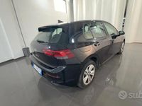Usata VW Golf VIII Life 115 CV (84 kW) 2020 Nero Berlina