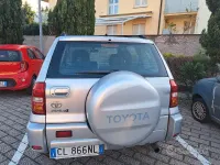 Usata Toyota RAV4 150 CV (110 kW) 2004 Grigio SUV