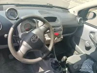 Usata Toyota Aygo 54 CV (39 kW) 2006 Grigio Utilitaria