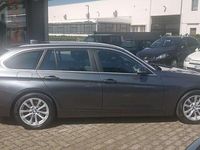 Usata BMW 318 Advantage 150 CV (110 kW) 2018 Grigio Station wagon