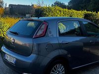 Usata Fiat Punto 75 CV (55 kW) 2015 Grigio Berlina