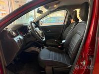 Usata Dacia Duster Prestige 115 CV (84 kW) 2021 Rosso SUV