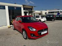 Usata Suzuki Swift Cool 83 CV (61 kW) 2021 Rosso Utilitaria