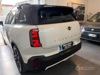 Usata Mini Cooper D Countryman Classic 150 CV (110 kW) 2024 Bianco SUV