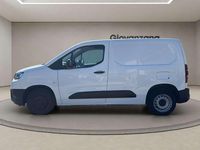 Begagnad Toyota Proace City City 102 HK (75 kW) 2021 Vit Minibuss