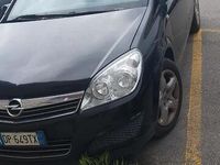 Usata Opel Astra 60 CV (44 kW) 2008 Nero Station wagon