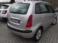 Usata Lancia Musa 69 CV (50 kW) 2007 Grigio Monovolume