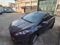 Usata Ford Fiesta 75 CV (55 kW) 2016 Grigio Berlina