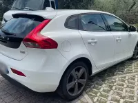 Usata Volvo V40 114 CV (83 kW) 2014 Bianco Berlina