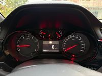 Usata Opel Corsa GS Line 102 CV (75 kW) 2020 Bianco Berlina