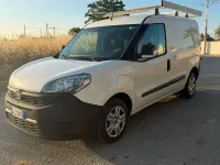 Usata Fiat Doblò S 105 CV (77 kW) 2021 Bianco Monovolume