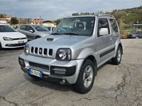 Usata Suzuki Jimny 86 CV (63 kW) 2007 Argento SUV