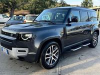 Usata Land Rover Defender SE Dynamic 200 CV (147 kW) 2023 Grigio SUV