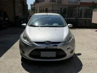 Usata Ford Fiesta 68 CV (50 kW) 2010 Grigio Berlina