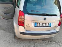 Usata Fiat Idea 69 CV (50 kW) 2005 Grigio Monovolume