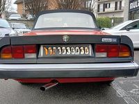 Usata Alfa Romeo Spider 109 CV (80 kW) 1984 Rosso Cabrio