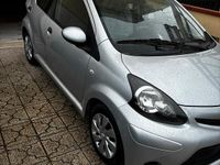 Usata Toyota Aygo 68 CV (50 kW) 2013 Grigio Utilitaria