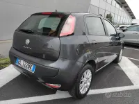 Usata Fiat Punto Evo 69 CV (50 kW) 2011 Grigio Utilitaria
