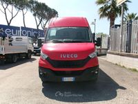 Usata Iveco Daily 136 CV (100 kW) 2021 Rosso Furgone