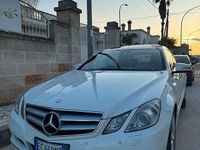 Usata Mercedes E350 231 CV (169 kW) 2010 Bianco Coupé