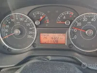 Usata Fiat Grande Punto 77 CV (56 kW) 2013 Bianco Utilitaria