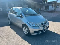 Usata Mercedes A150 Avantgarde 95 CV (69 kW) 2010 Grigio Berlina