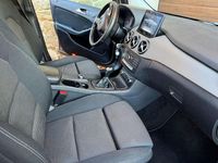 Usata Mercedes B180 Premium 109 CV (80 kW) 2016 Monovolume