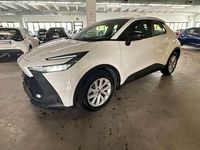 Usata Toyota C-HR Active 98 CV (72 kW) 2024 Bianco SUV