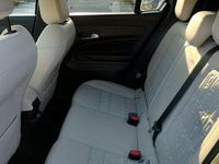 Usata Fiat 600 La Prima 101 CV (74 kW) 2024 Verde SUV