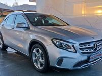 Usata Mercedes GLA180 124 CV (91 kW) 2019 Argento SUV
