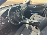 Usata Mercedes E250 204 CV (150 kW) 2011 Grigio Berlina